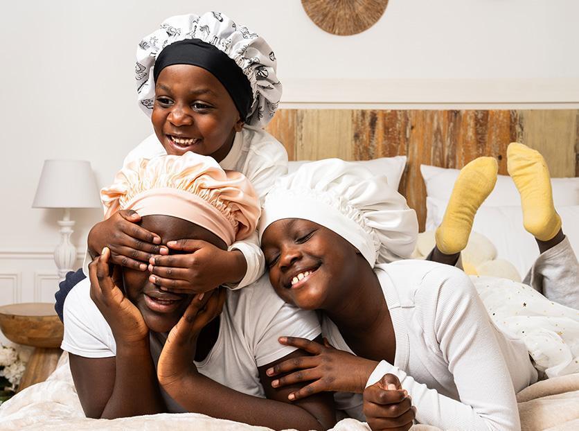 BONNET DE NUIT® : des modèles de bonnet de nuit en soie pensés pour tous. 