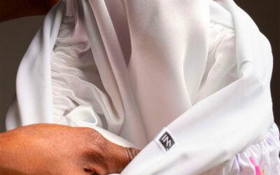 Pourquoi la soie doit être à l&rsquo;intérieur du bonnet de nuit ?