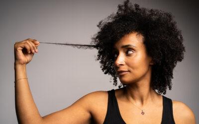 Les cheveux de type 4A, 4B et 4C